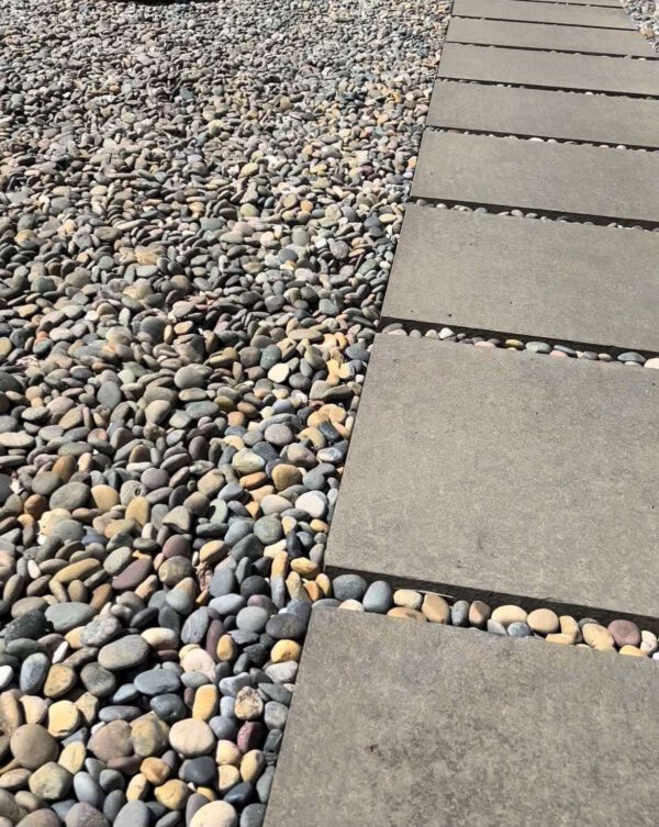 mexican beach pebbles mixed 1 2 inch pavers pathway install